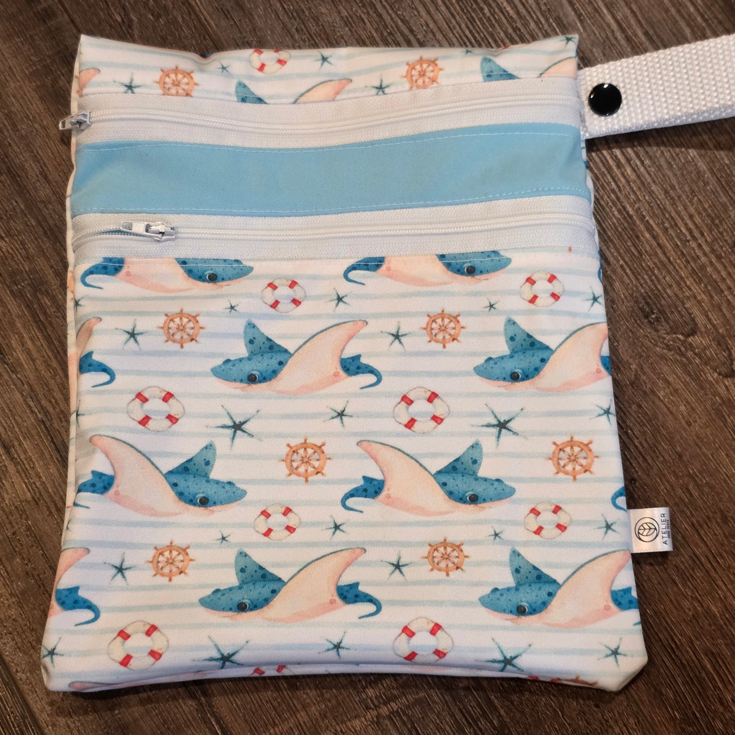 DUO-SAC – Sac Imperméable à Double Compartiments (9x9")