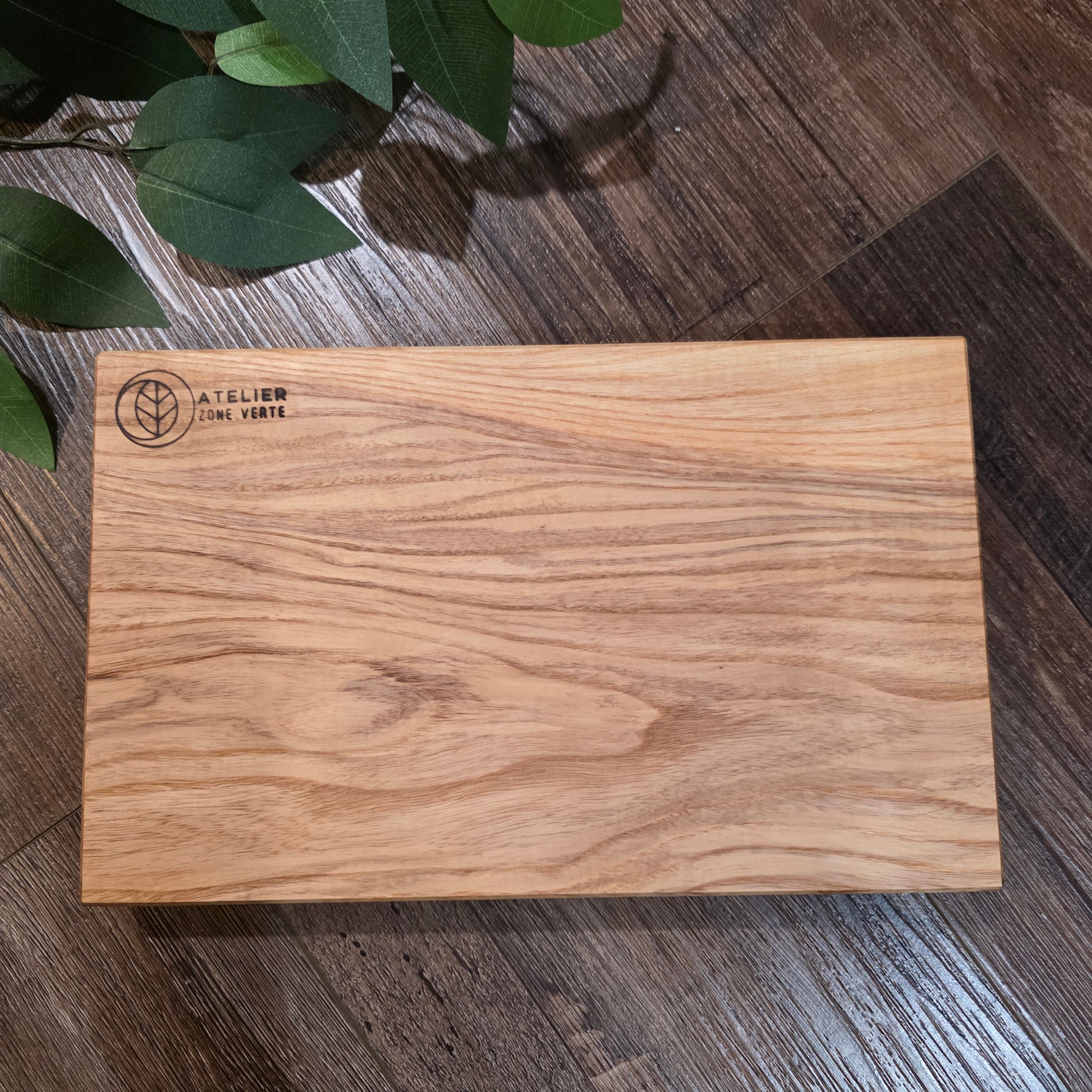 Planche à Découper en Bois Recyclé - Atelier Zone Verte