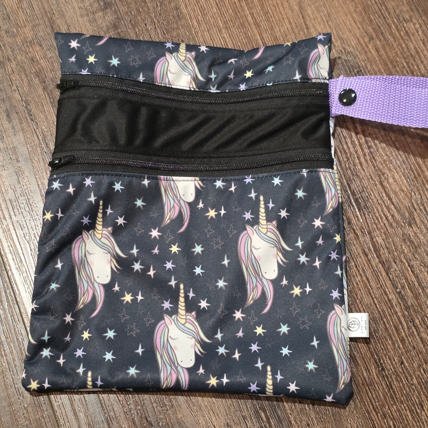 DUO-SAC – Sac Imperméable à Double Compartiments (9x9")