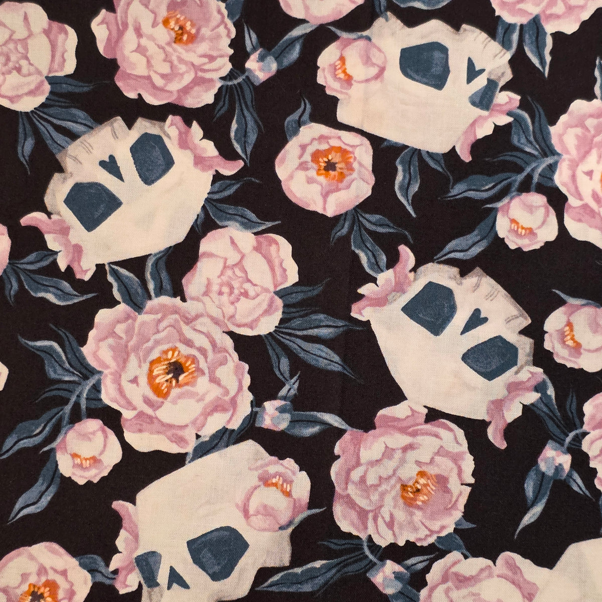 Motif Crânes fleuris